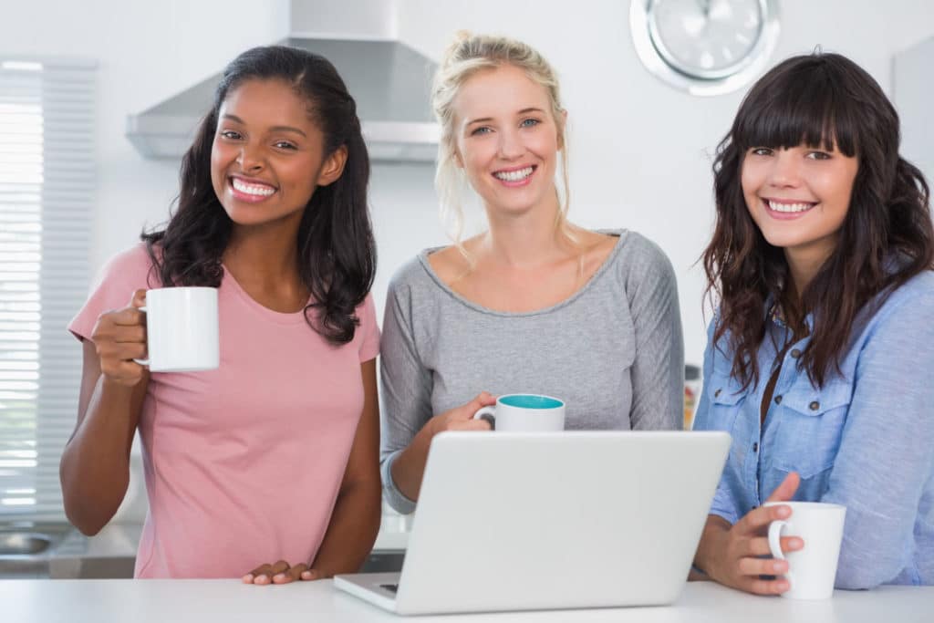 esker signe charte stope contre le sexisme