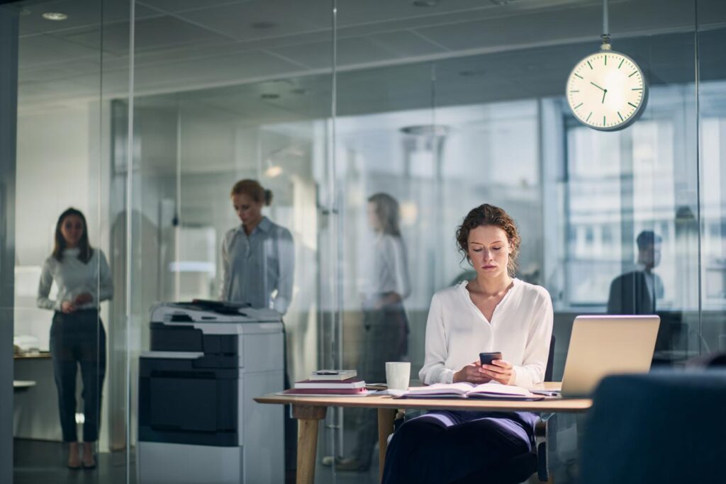 pma au travail et silence