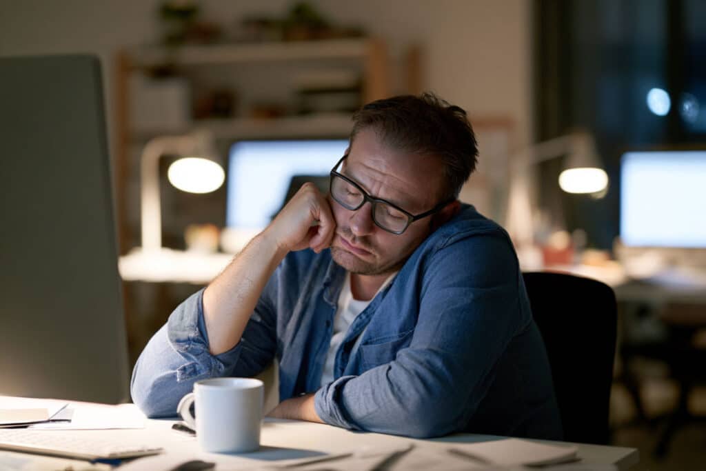 somnolence qui survient au travail