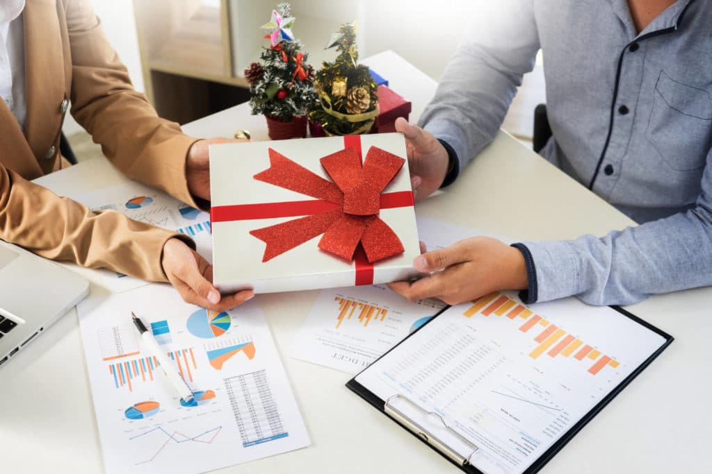 surprendre clients avec cadeaux fin annee