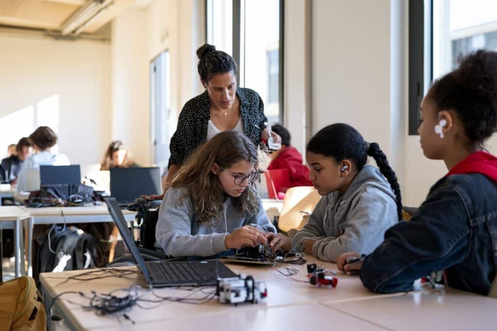 tech inclusive avec inetum et esiee it
