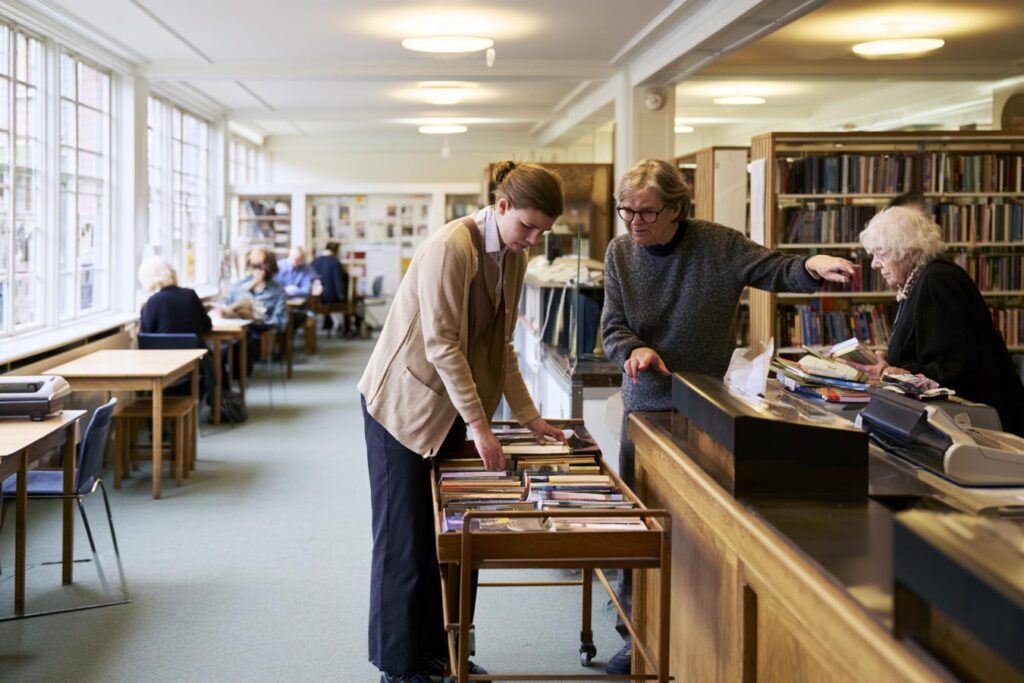 travailler dans une bibliotheque sans diplome