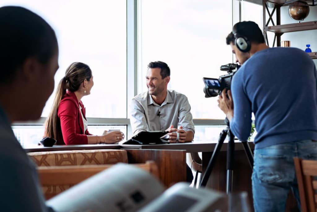 visibilité et relations presse long terme